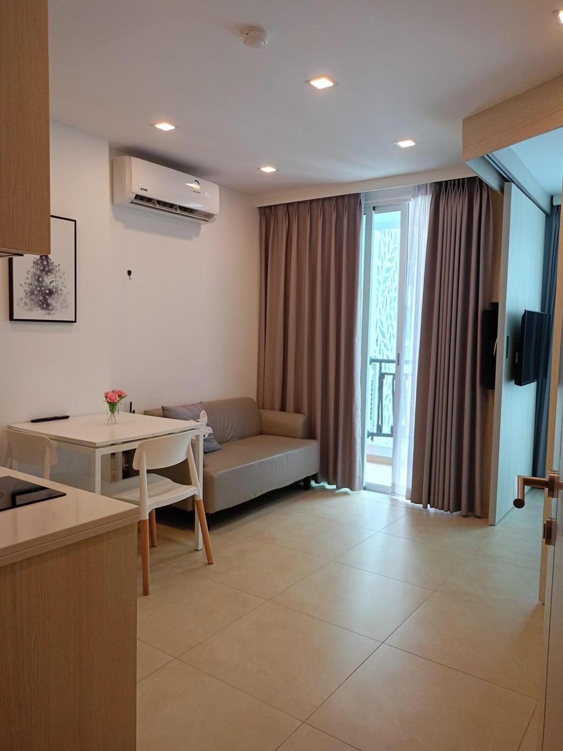 City Garden Olympus Condominium By Nook Pattaya Buitenkant foto